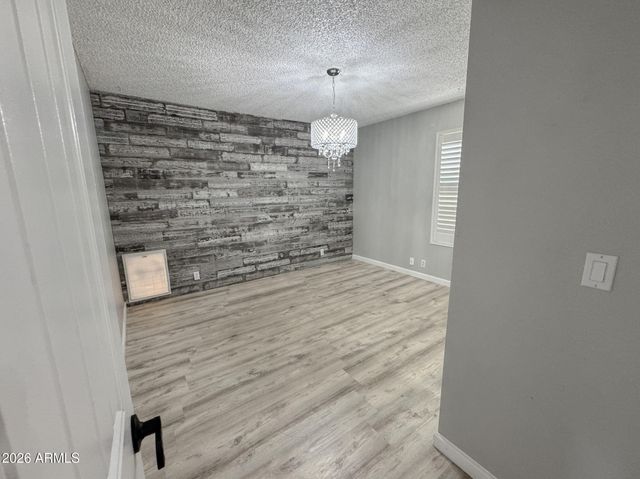 425 E MARCO POLO Road, Phoenix, AZ 85024