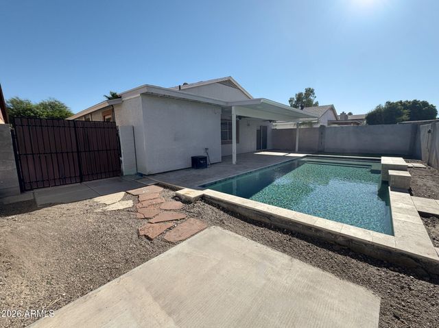 425 E MARCO POLO Road, Phoenix, AZ 85024