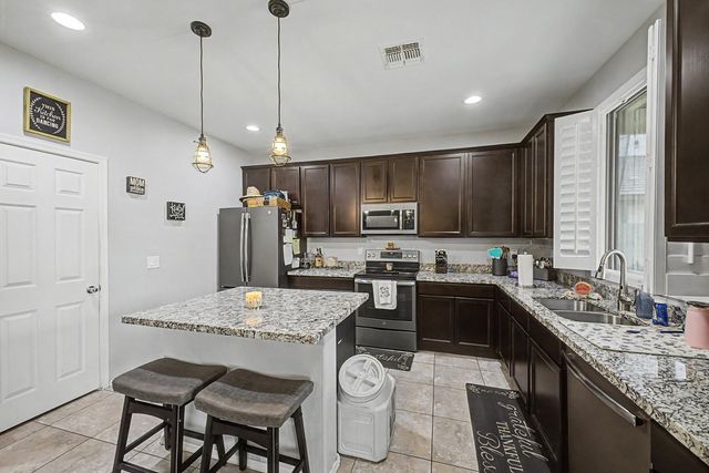 18235 W Ida Lane, Surprise, AZ 85387
