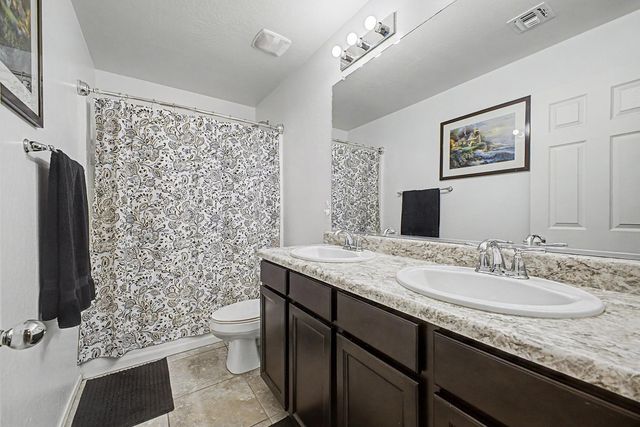 18235 W Ida Lane, Surprise, AZ 85387