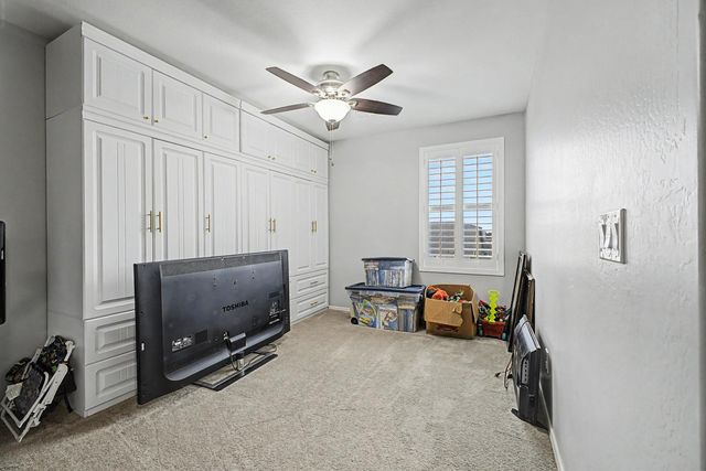 18235 W Ida Lane, Surprise, AZ 85387
