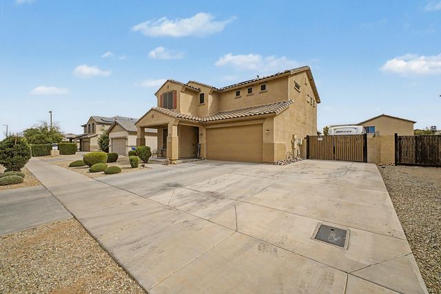 18235 W Ida Lane, Surprise, AZ 85387