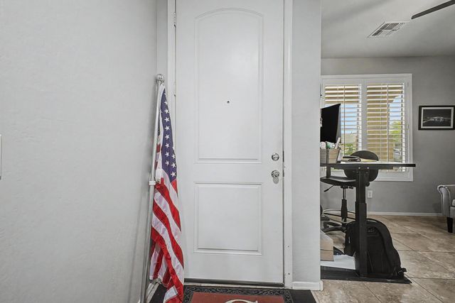 18235 W Ida Lane, Surprise, AZ 85387