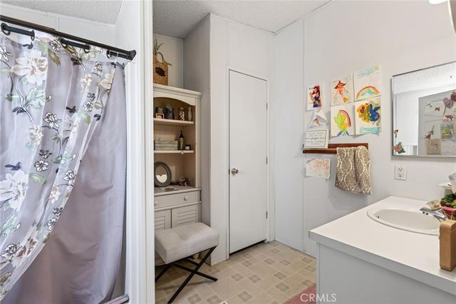 5001 W Florida 104, Hemet, CA 92545