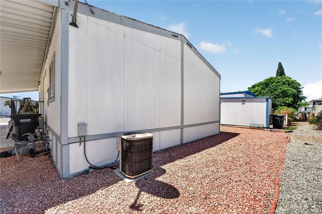 5001 W Florida 104, Hemet, CA 92545