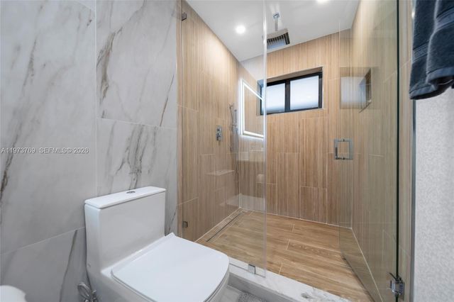 2100 SW 9th Ave, Miami, FL 33129