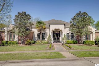 127 ST CHARLES CIRCLE, Monroe, LA 71203