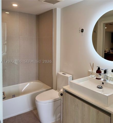 13800 Highland Dr 307, North Miami Beach, FL 33181