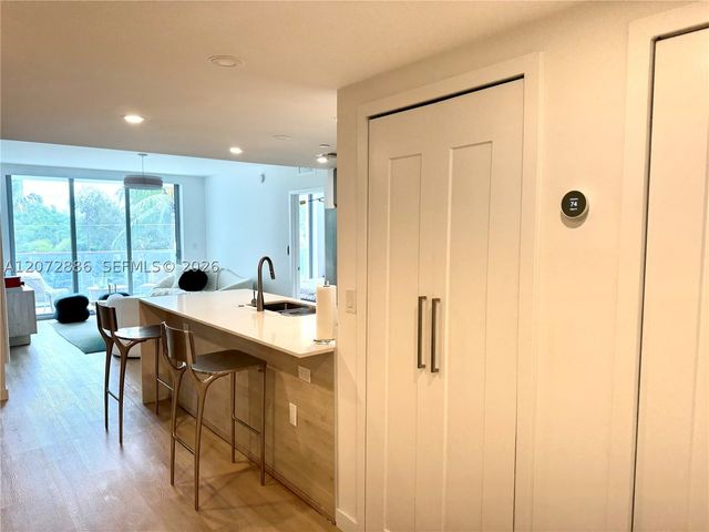 13800 Highland Dr 307, North Miami Beach, FL 33181