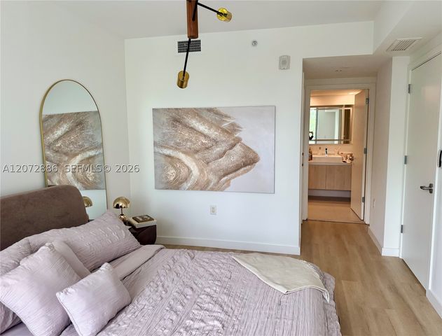 13800 Highland Dr 307, North Miami Beach, FL 33181