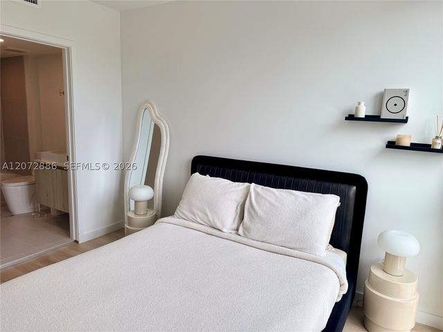 13800 Highland Dr 307, North Miami Beach, FL 33181