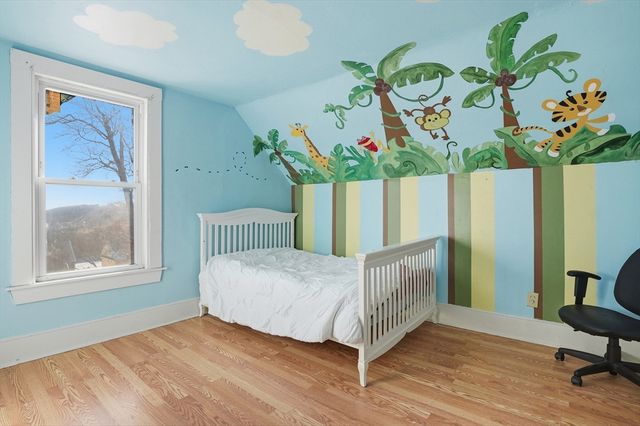 5 Ripley Place, Worcester, MA 01610