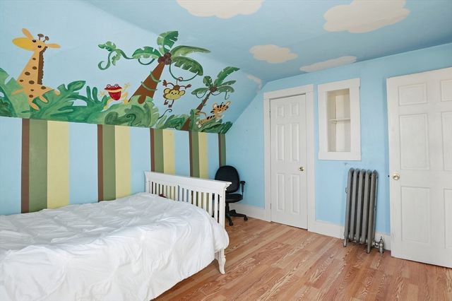 5 Ripley Place, Worcester, MA 01610