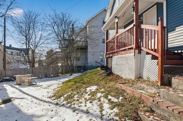 5 Ripley Place, Worcester, MA 01610