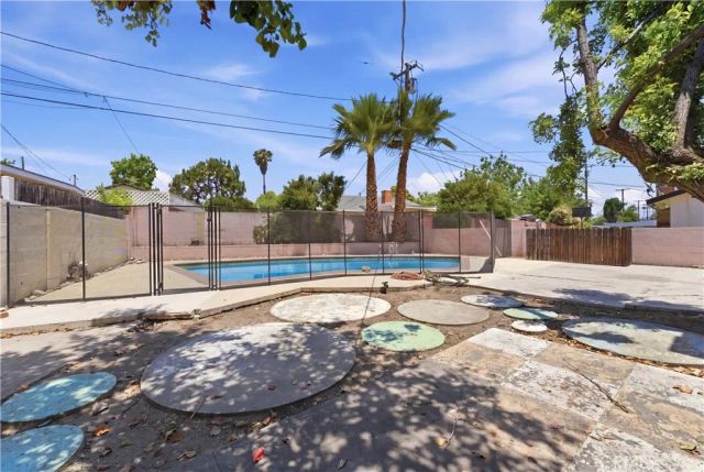 13235 Schoenborn Street, Sun Valley, CA 91352