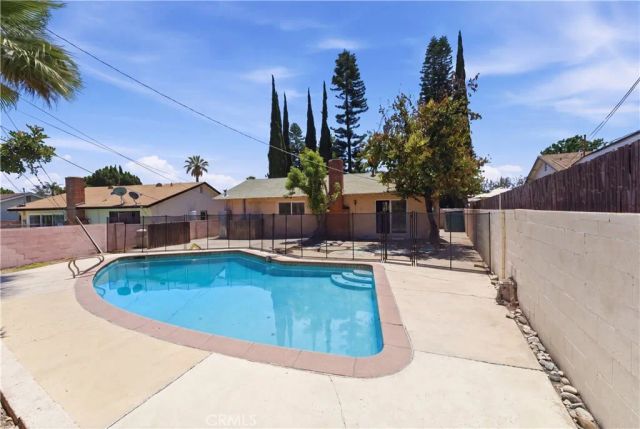 13235 Schoenborn Street, Sun Valley, CA 91352