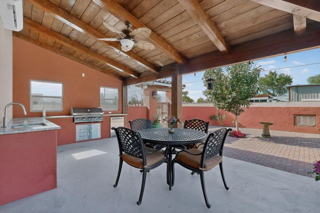 503 Camino Espanol NW, Albuquerque, NM 87107