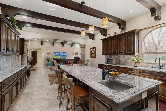 503 Camino Espanol NW, Albuquerque, NM 87107
