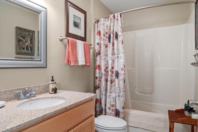 513 Otto WAY, Elkhart Lake, WI 53020