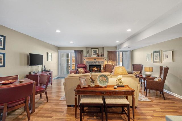 513 Otto WAY, Elkhart Lake, WI 53020