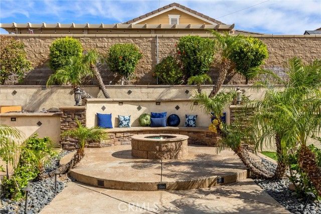 15996 Cascade, Fontana, CA 92336