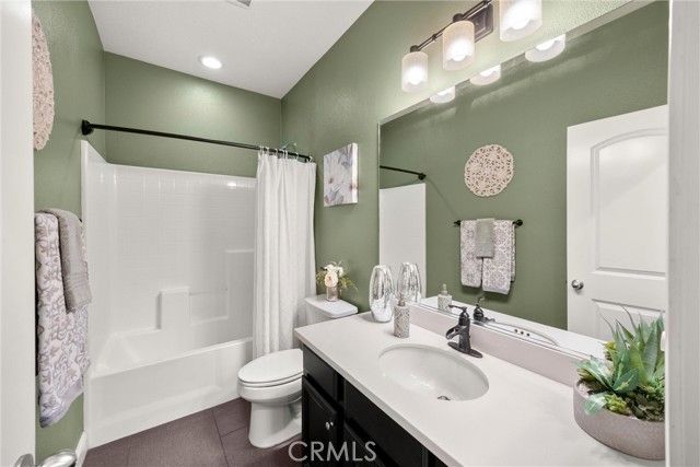 15996 Cascade, Fontana, CA 92336