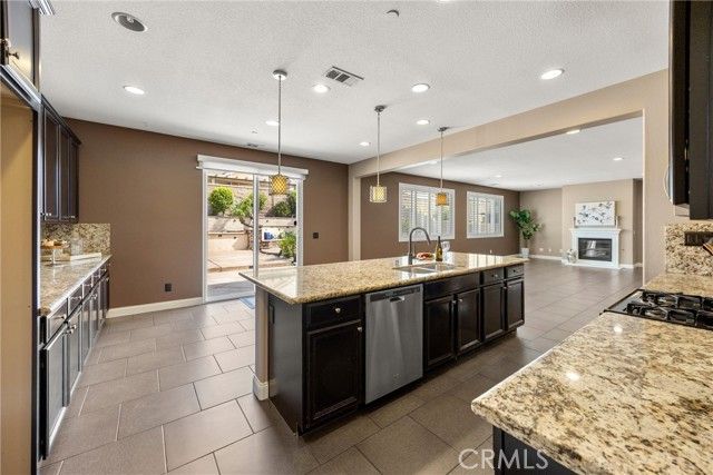 15996 Cascade, Fontana, CA 92336