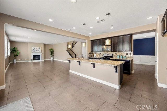 15996 Cascade, Fontana, CA 92336