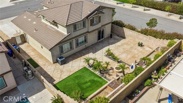 15996 Cascade, Fontana, CA 92336