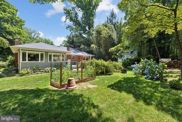 1506 WOODACRE DR, Mclean, VA 22101