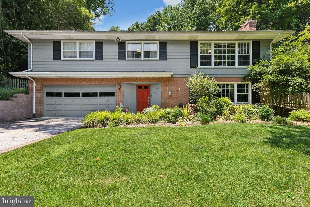 1506 WOODACRE DR, Mclean, VA 22101