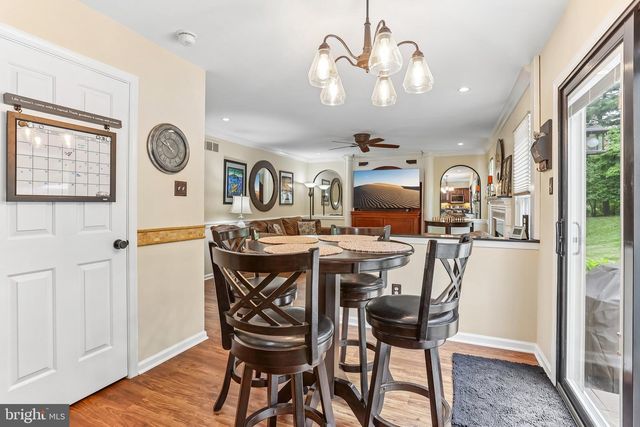 1204 WOODSVIEW DR, Garnet Valley, PA 19060