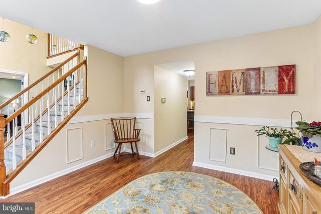 1204 WOODSVIEW DR, Garnet Valley, PA 19060