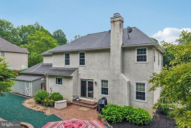 1204 WOODSVIEW DR, Garnet Valley, PA 19060