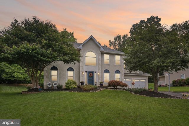 1204 WOODSVIEW DR, Garnet Valley, PA 19060