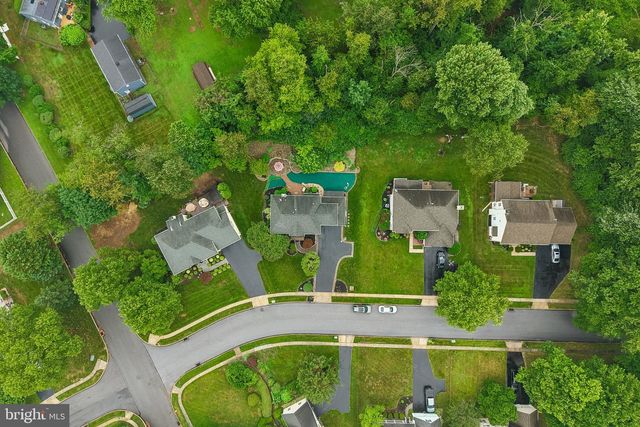 1204 WOODSVIEW DR, Garnet Valley, PA 19060