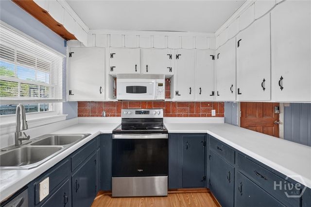 2211 Walz Drive, Savannah, GA 31404