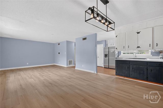 2211 Walz Drive, Savannah, GA 31404