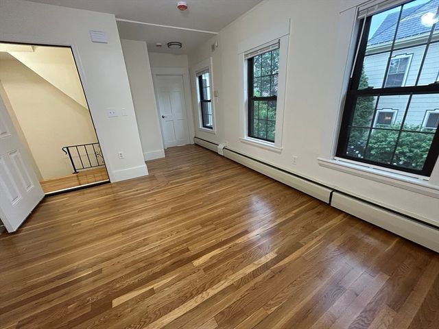 97-2 Court St 2, Newton, MA 02458