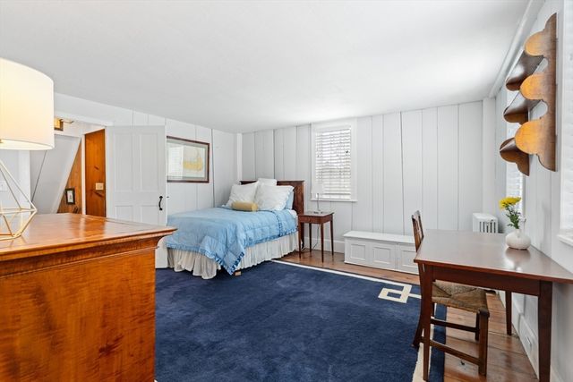 139 Walpole St, Dover, MA 02030
