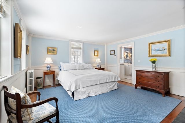 139 Walpole St, Dover, MA 02030