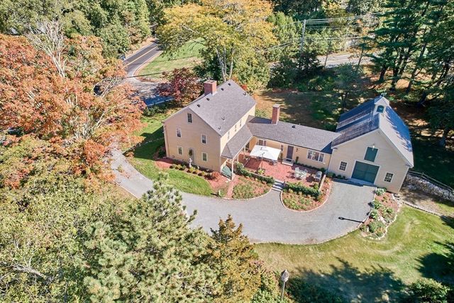 139 Walpole St, Dover, MA 02030