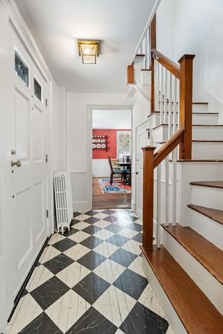 139 Walpole St, Dover, MA 02030