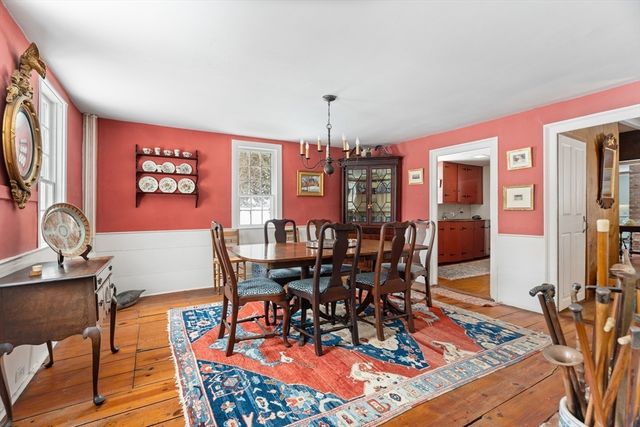 139 Walpole St, Dover, MA 02030
