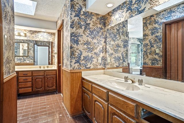 35 Hickory Hills Boulevard, Hickory Creek, TX 75065