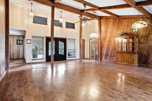 35 Hickory Hills Boulevard, Hickory Creek, TX 75065