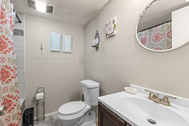 433 Rollingridge Lane, Garland, TX 75043