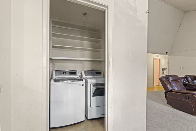 433 Rollingridge Lane, Garland, TX 75043