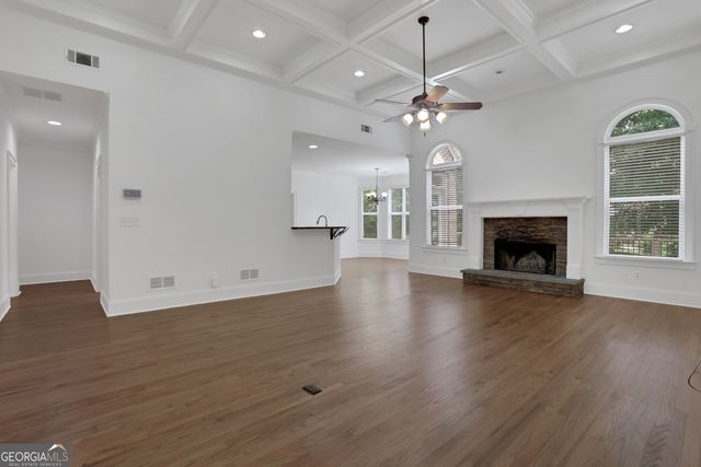 910 Windsor Creek Drive, Grayson, GA 30017