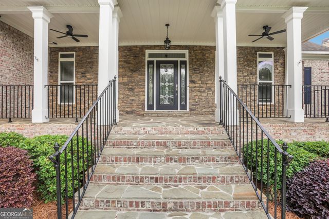 910 Windsor Creek Drive, Grayson, GA 30017